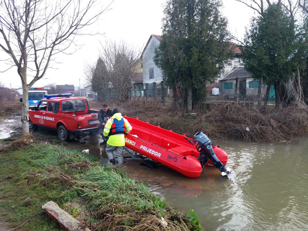 Претражује се и корито Уне